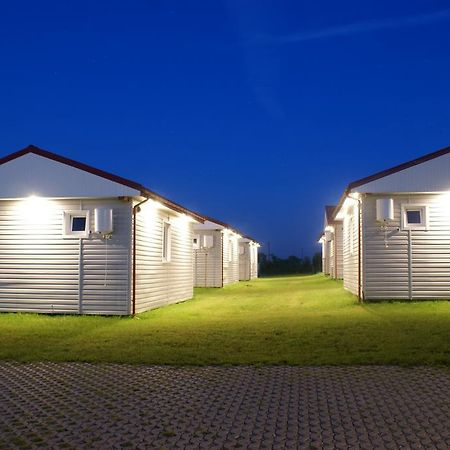Вілла Cuma Camp Сарбіново Екстер'єр фото
