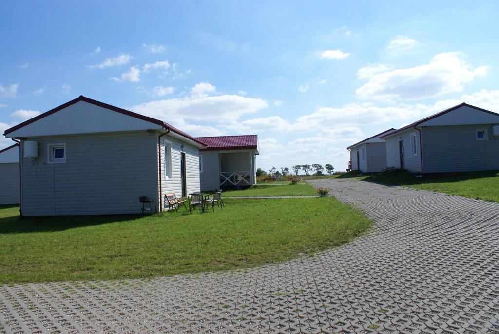 Вілла Cuma Camp Сарбіново Екстер'єр фото